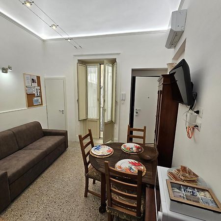 Grey House Apartments Catânia Exterior foto